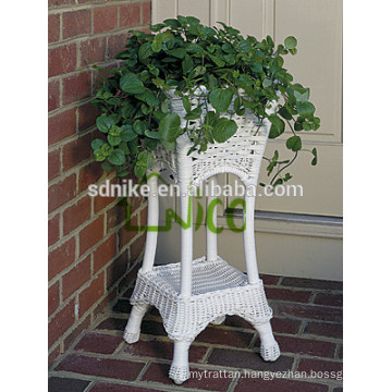2014 latest and popular outdoor rattan hot flower vase